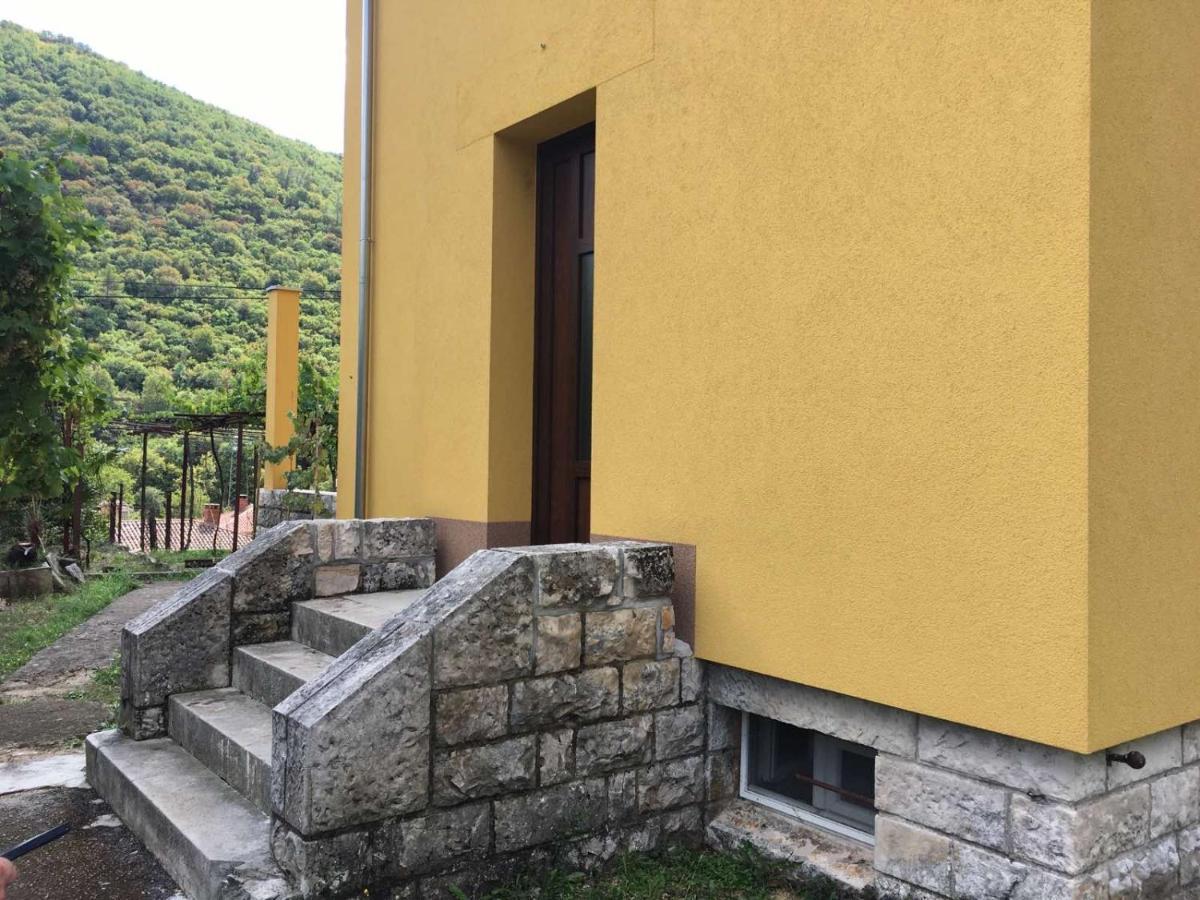 L Apartment Raša Esterno foto