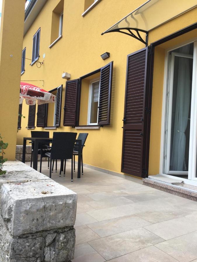 L Apartment Raša Esterno foto